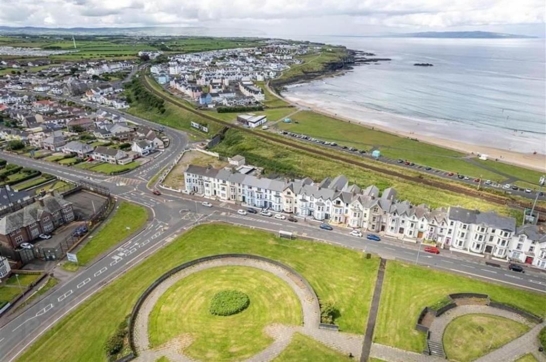 1 West Beach - Dog Friendly - Portrush By The Sea Екстериор снимка
