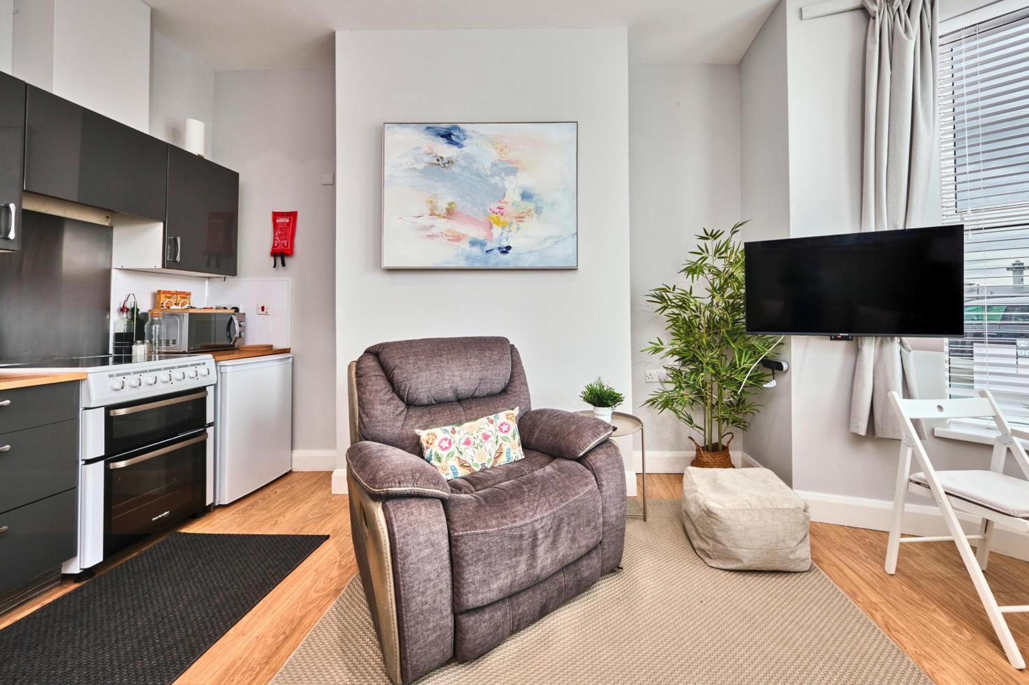 1 West Beach - Dog Friendly - Portrush By The Sea Екстериор снимка